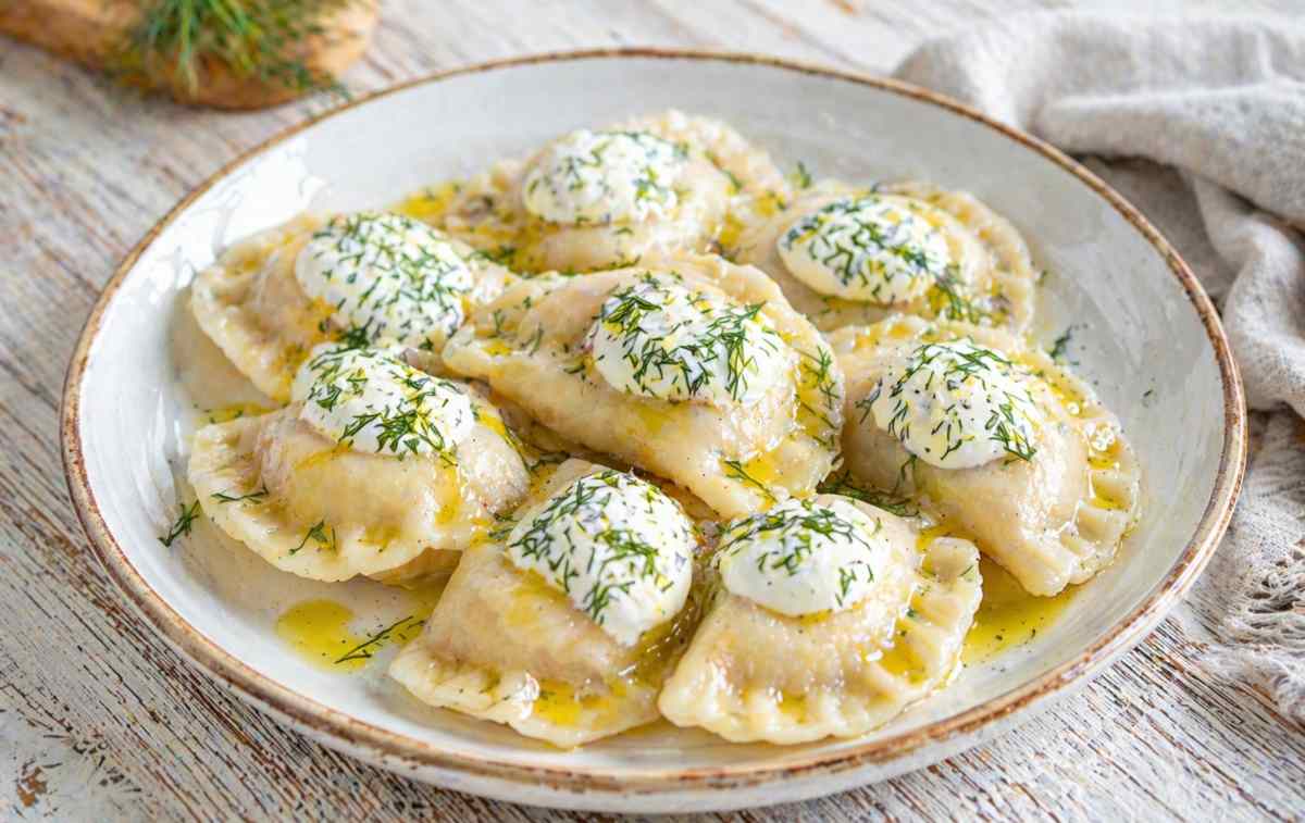 Pierogi nieruskie z pieczonym selerem wg Michała Korkosza
