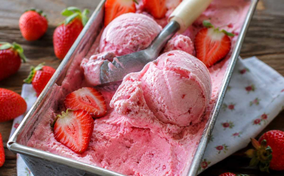Przepis Anny Lewandowskiej na domowe lody truskawkowe